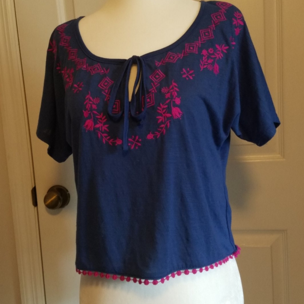 Short sleeve blouse/shirt